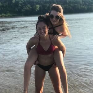 Meet your Posher, Lindsey